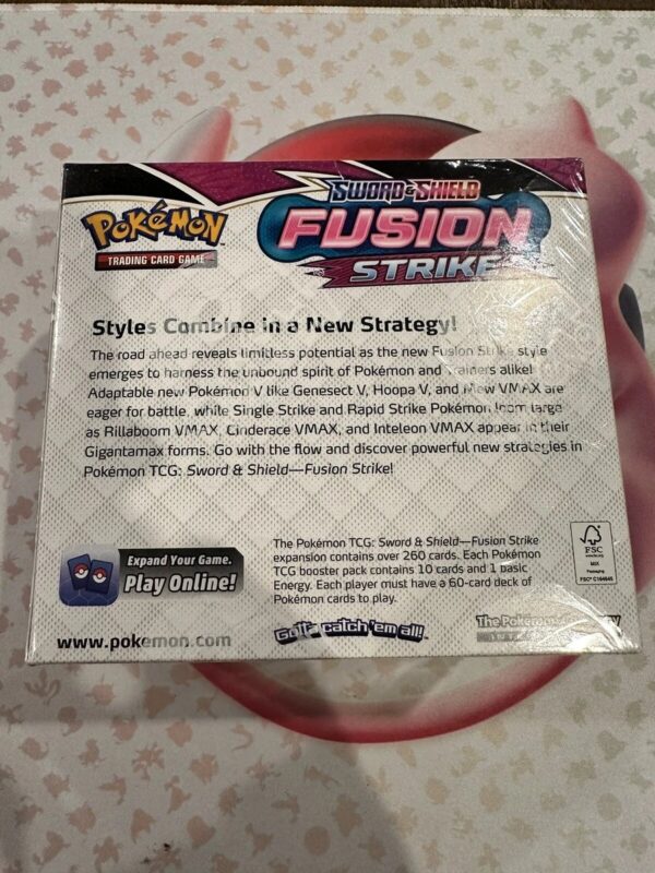 Pokemon TCG Fusion Strike
Booster Box 36 Packs Sword
& Shield New Factory Sealed